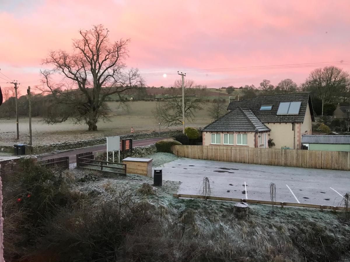 Horse And Hound Country Inn Bonchester Bridge Bagian luar foto
