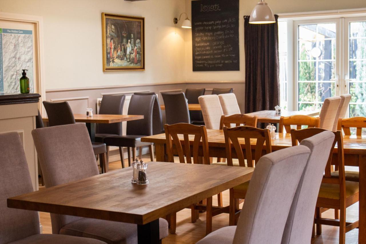 Horse And Hound Country Inn Bonchester Bridge Bagian luar foto